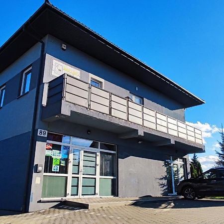 Keisa Apartrooms Nowy Sącz Esterno foto