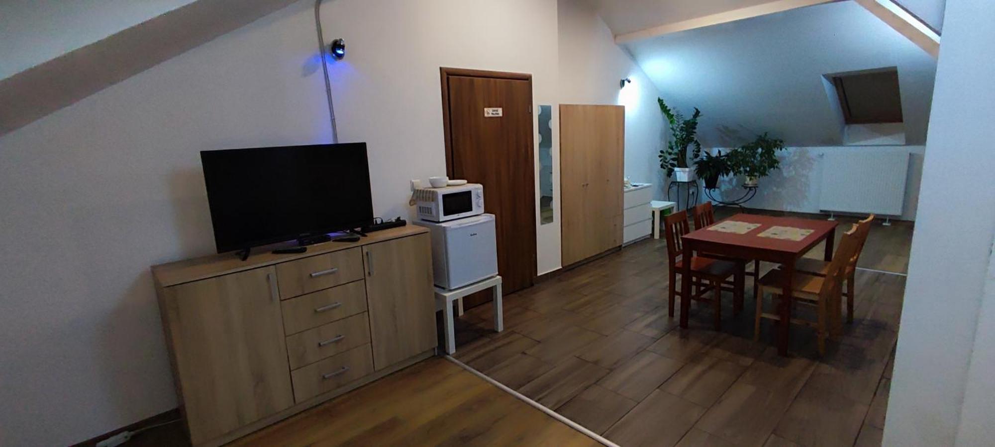 Keisa Apartrooms Nowy Sącz Esterno foto